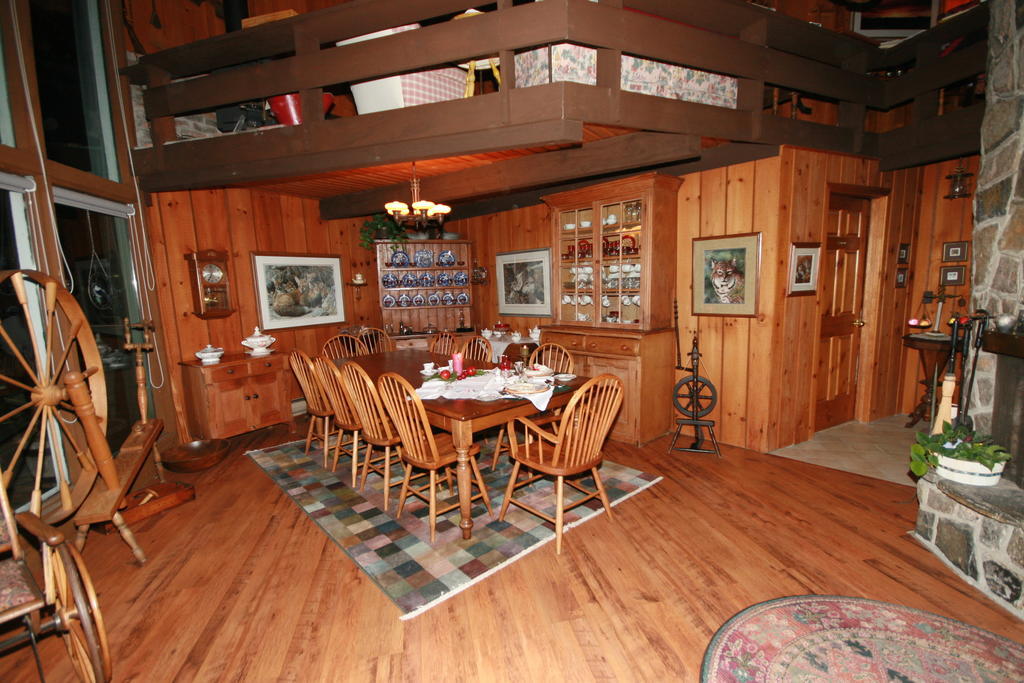 Algonquin Highlands Stouffermill Bed & Breakfast מראה חיצוני תמונה