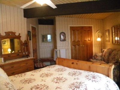 Algonquin Highlands Stouffermill Bed & Breakfast חדר תמונה